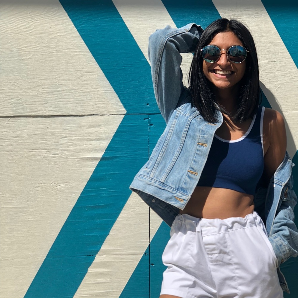 Meet your Posher, Aniqa